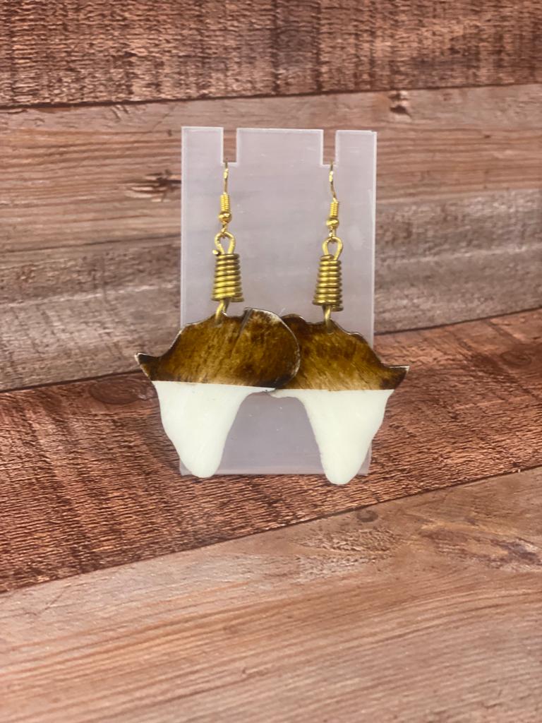 Mama’s Handcrafted Mahogany & Cream African Earrings